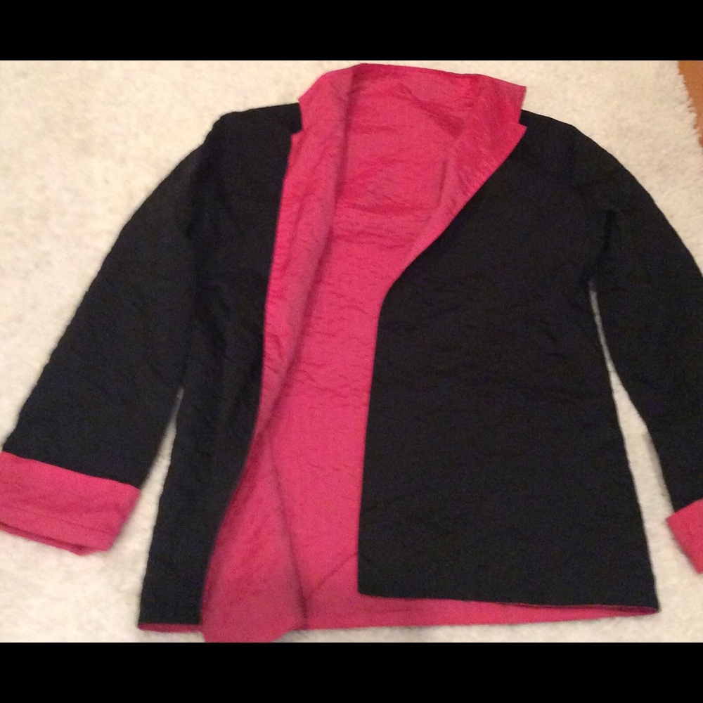 Lightweight reversible jacket - Picture 3 of 4